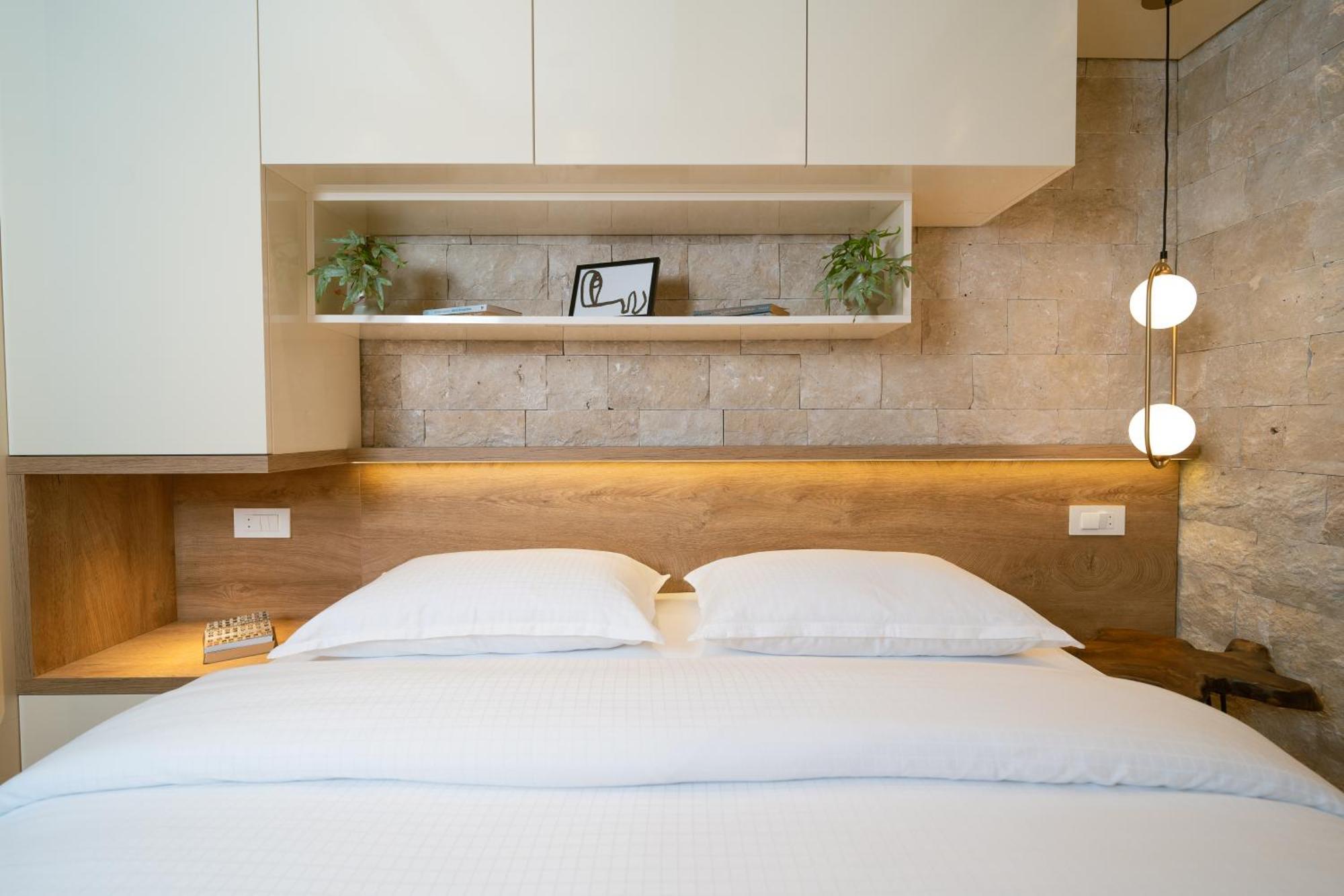 42° North Apartments 蒂瓦特 外观 照片