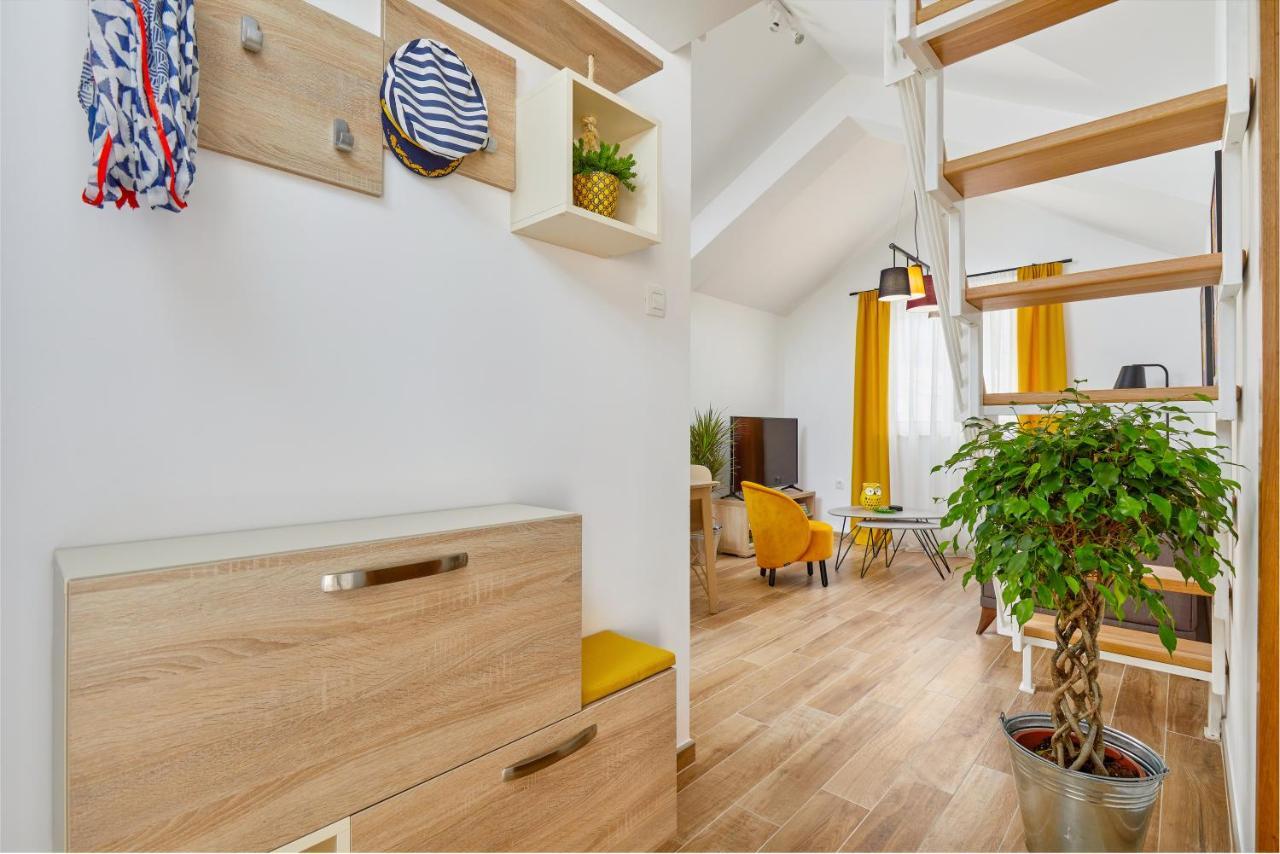 42° North Apartments 蒂瓦特 外观 照片