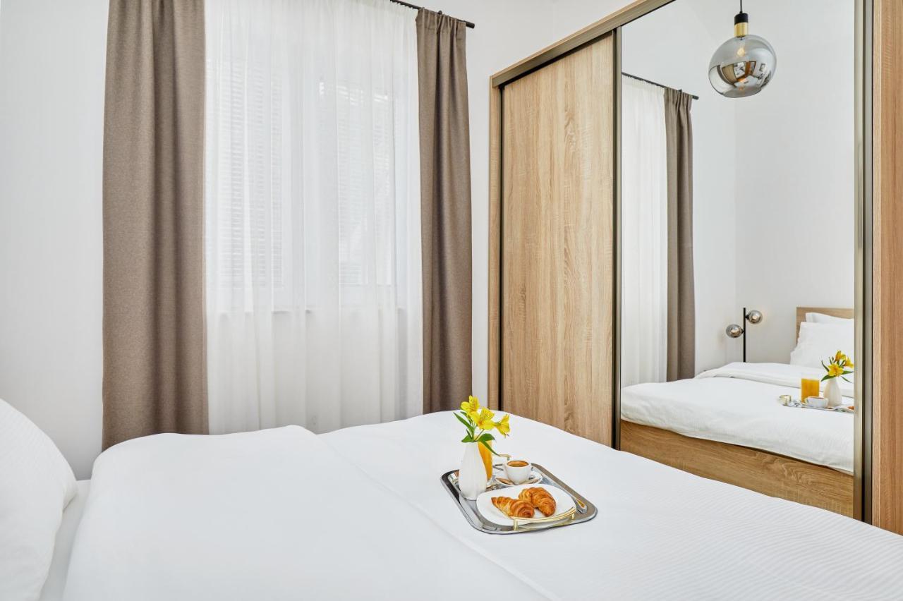 42° North Apartments 蒂瓦特 外观 照片